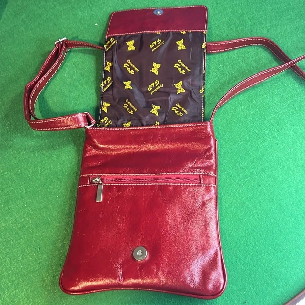 G&P CREACIONES RED FLORAL  CROSSBODY BAG & LAVISHY RED EMBROIDERED WALLET